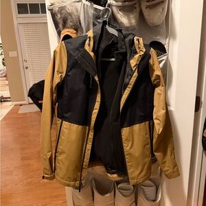 Womens Black and Tan NorthFace Jacket